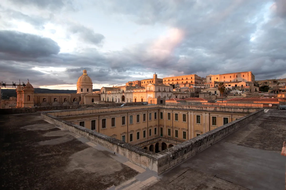 Noto, vista del borgo